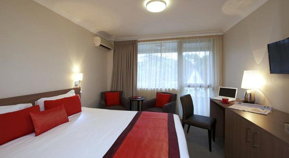 Peninsula And Serviced Motel Nelson Bay